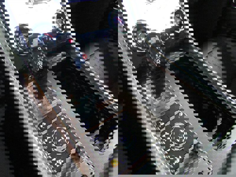 Used 2019 Land Rover Range Rover Sport HSE image 41