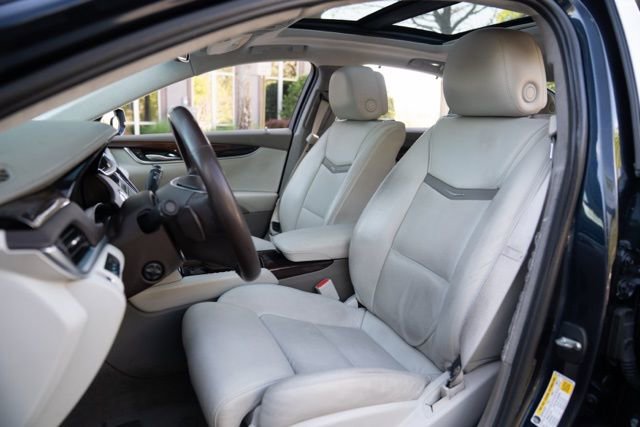 Used 2013 Cadillac XTS Platinum image 34