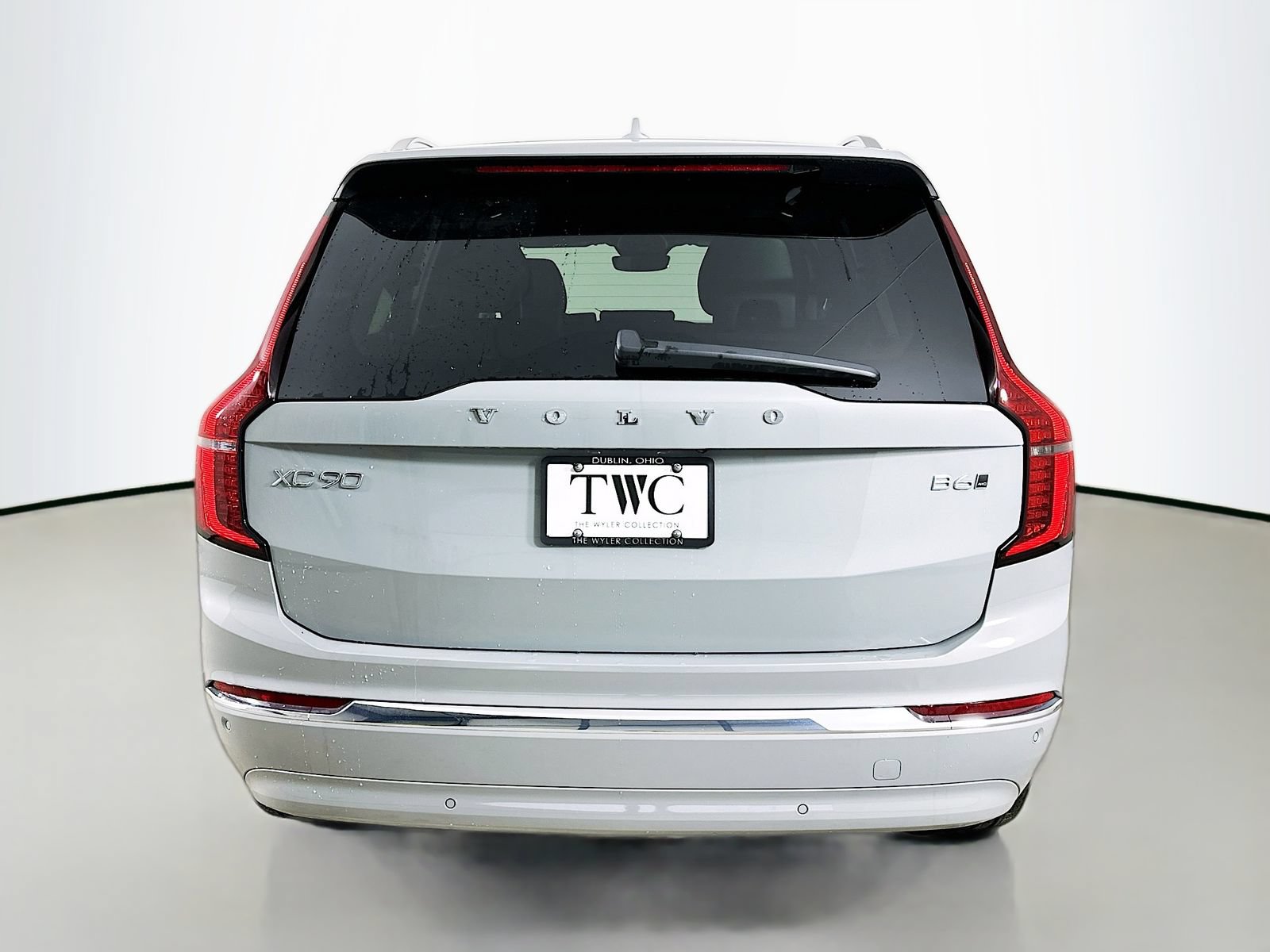 New 2026 Volvo XC90 B6 Ultra w/ Protection Package AWD/4WD image 6