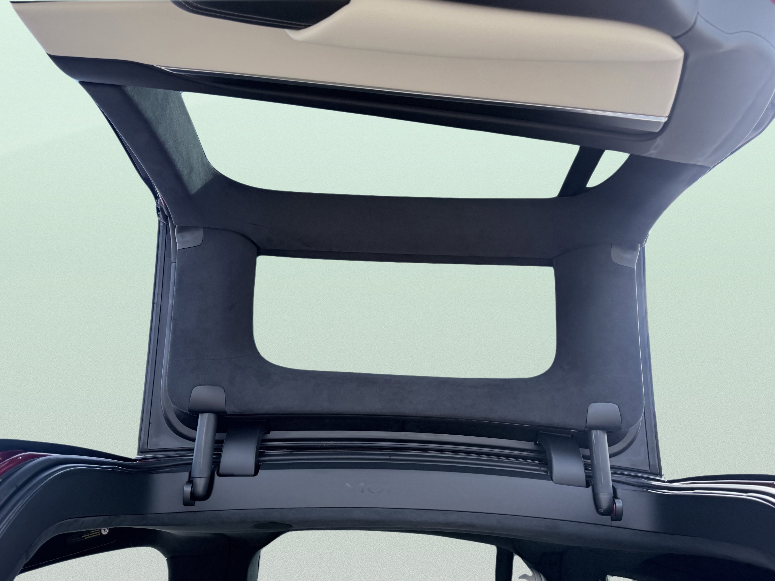 Used 2025 Tesla Model X Plaid image 40