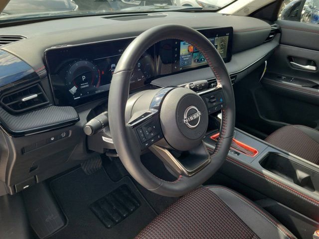 Certified 2025 Nissan Kicks SR FWD image 22
