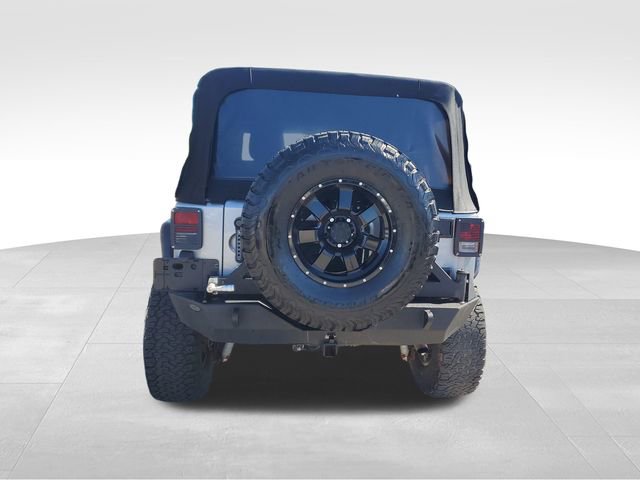 Used 2016 Jeep Wrangler Unlimited Sport image 6
