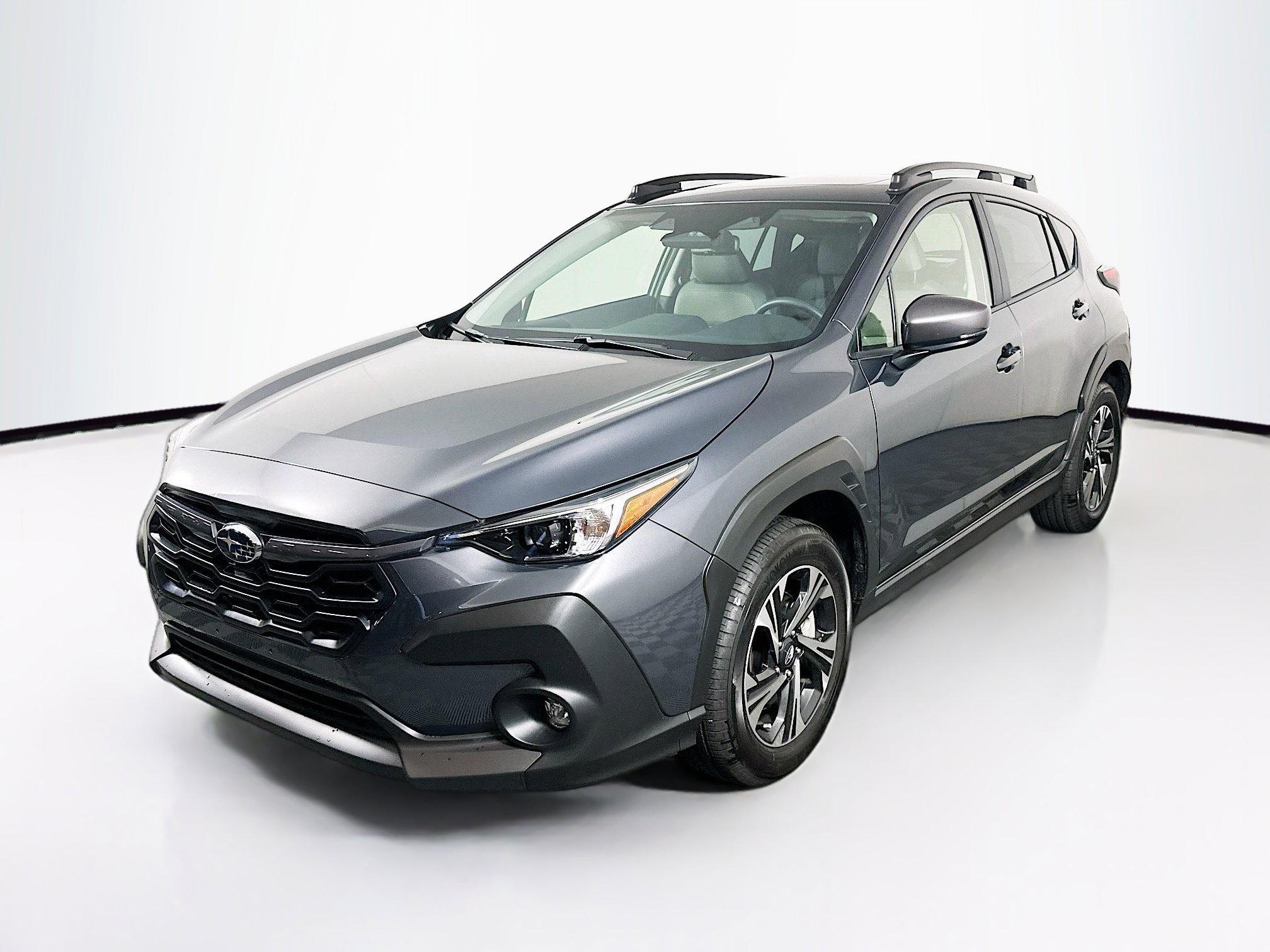 Used 2024 Subaru Crosstrek 2.0i Premium AWD/4WD image 3