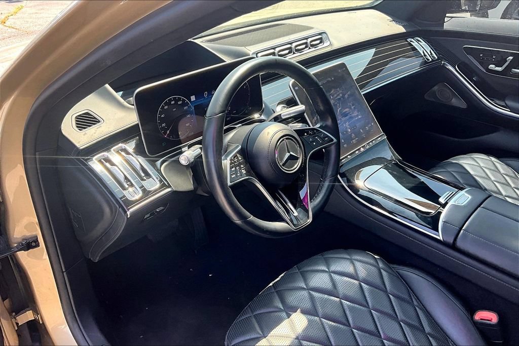 Used 2022 Mercedes-Benz S 580 4MATIC Sedan w/ Warmth & Comfort Package image 13