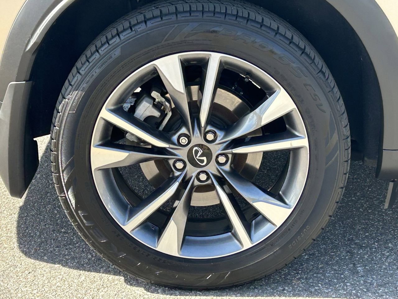 Certified 2023 INFINITI QX60 Luxe w/ Cargo Package image 8