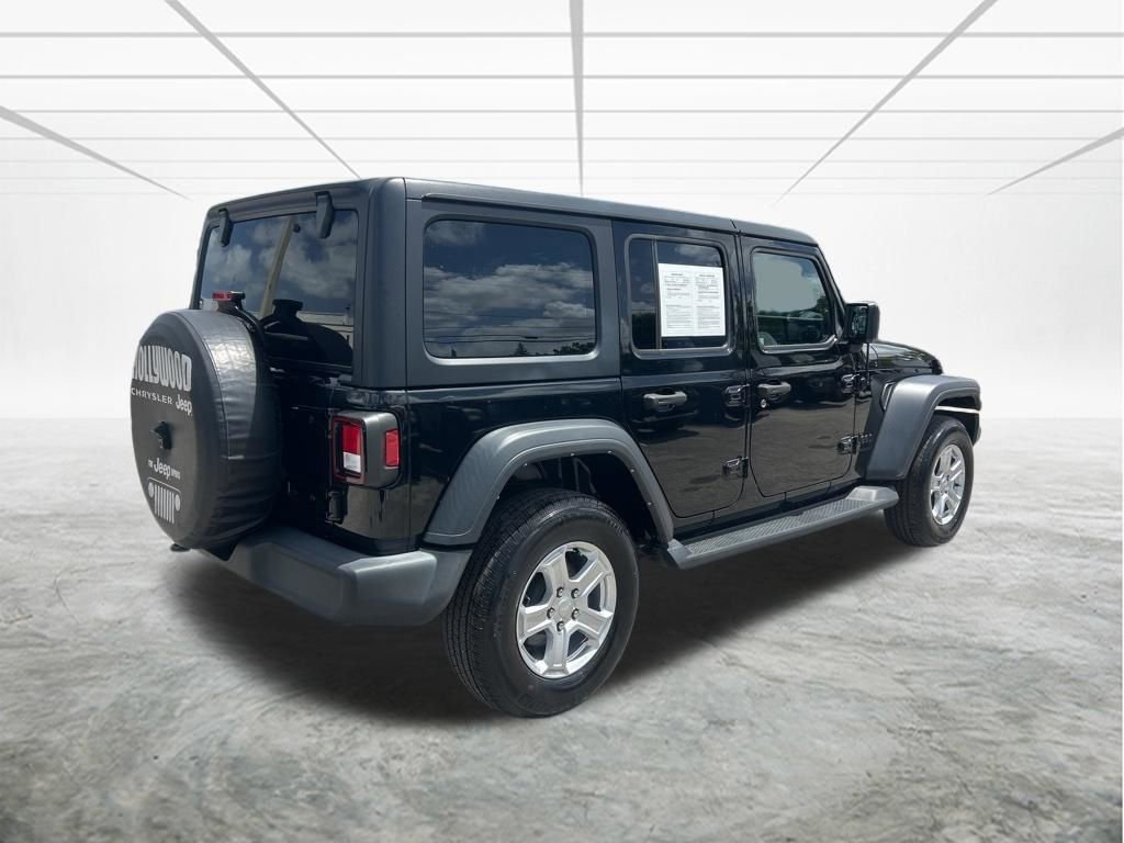 Used 2023 Jeep Wrangler Sport S image 4