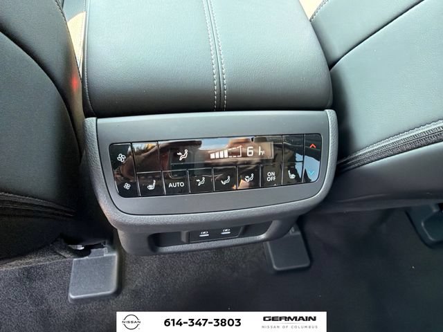 New 2026 Nissan Pathfinder SL w/ SL Premium Package AWD/4WD image 15