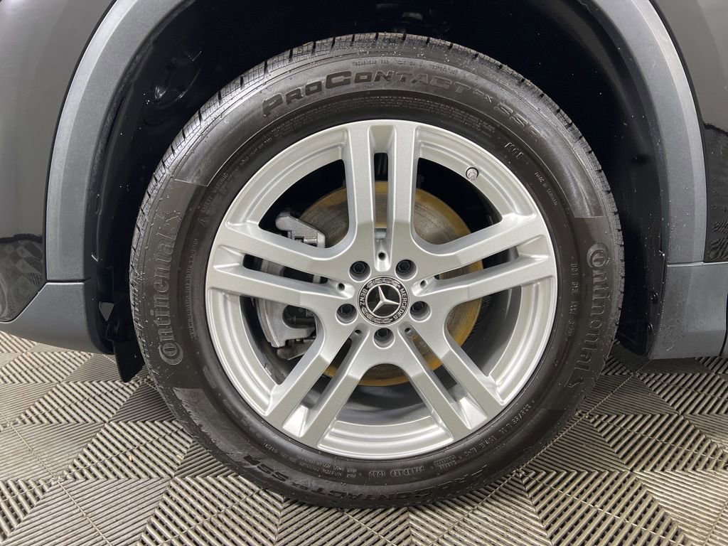 Certified 2023 Mercedes-Benz GLA 250 4MATIC image 39