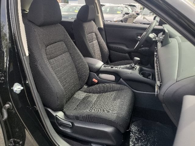 New 2026 Honda HR-V LX image 9