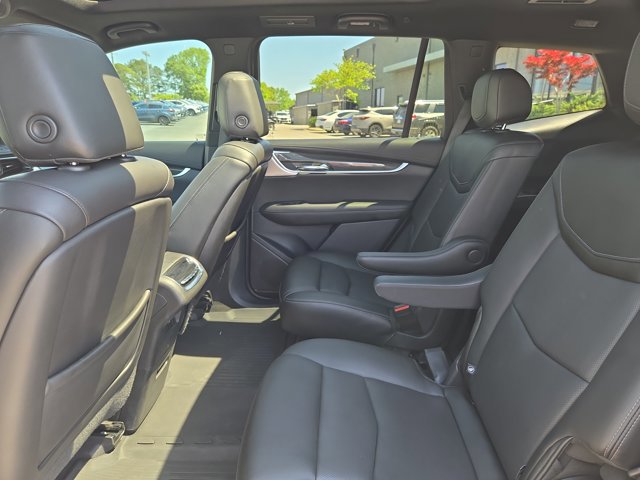 Used 2021 Cadillac XT6 Sport AWD/4WD image 15