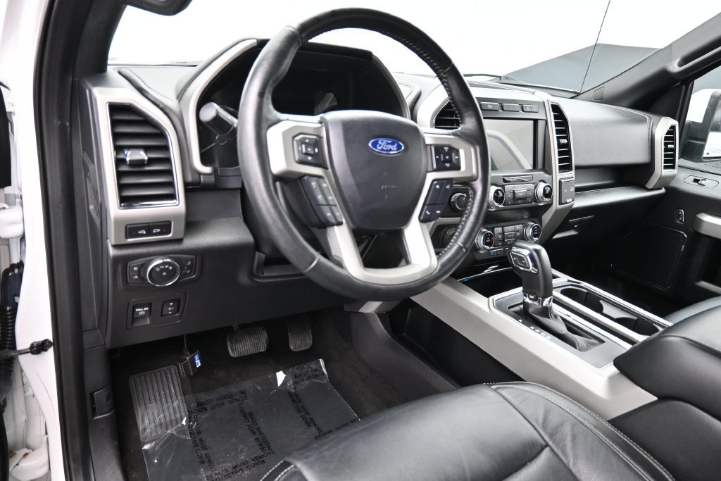 Used 2020 Ford F150 Lariat w/ Equipment Group 502A Luxury AWD/4WD image 12