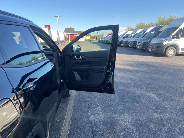 New 2026 Jeep Compass Latitude AWD/4WD image 14