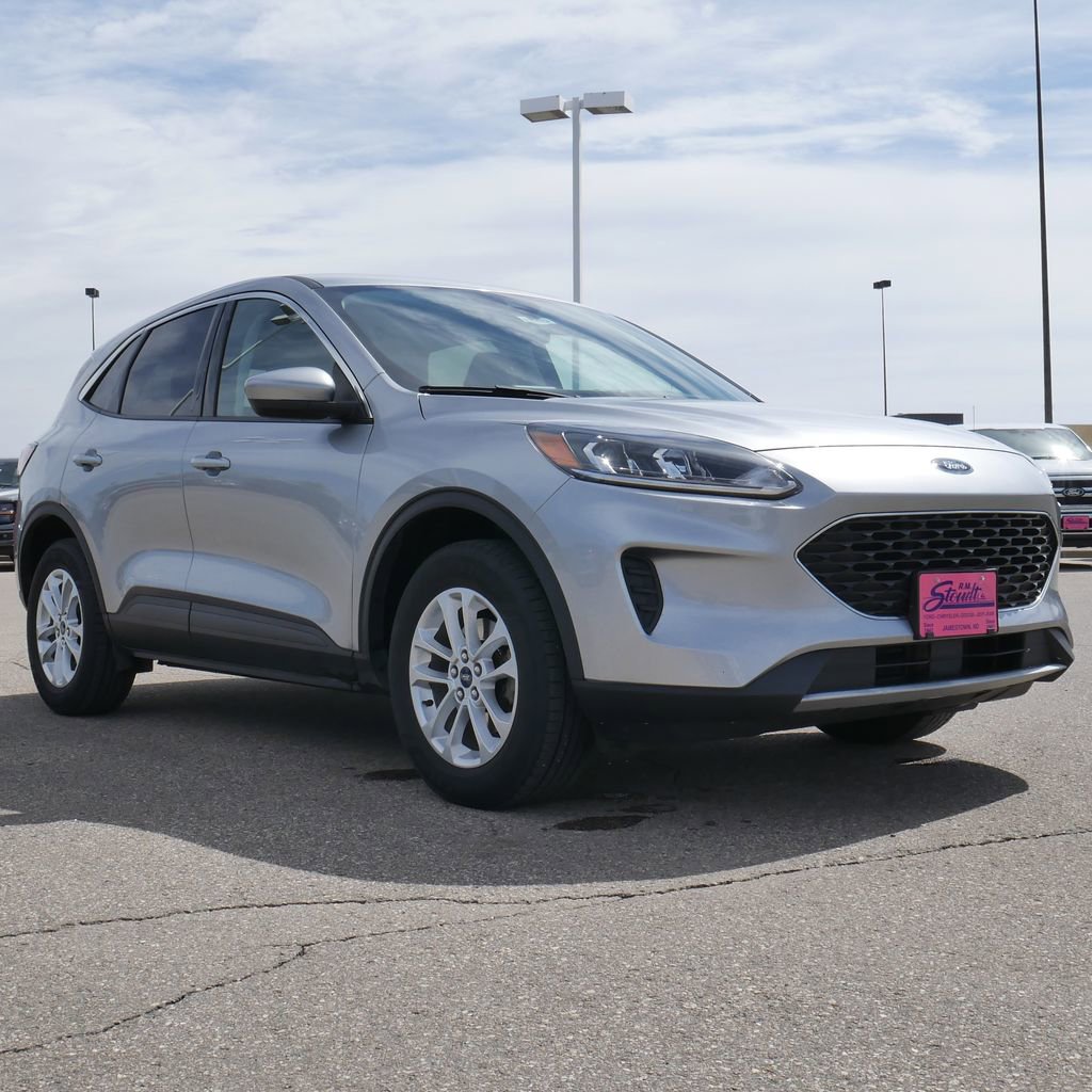 Used 2021 Ford Escape SE w/ Cold Weather Package AWD/4WD image 13