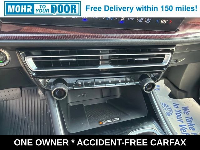 Used 2026 Chevrolet Traverse RS w/ LPO, Floor Liner Package AWD/4WD image 24