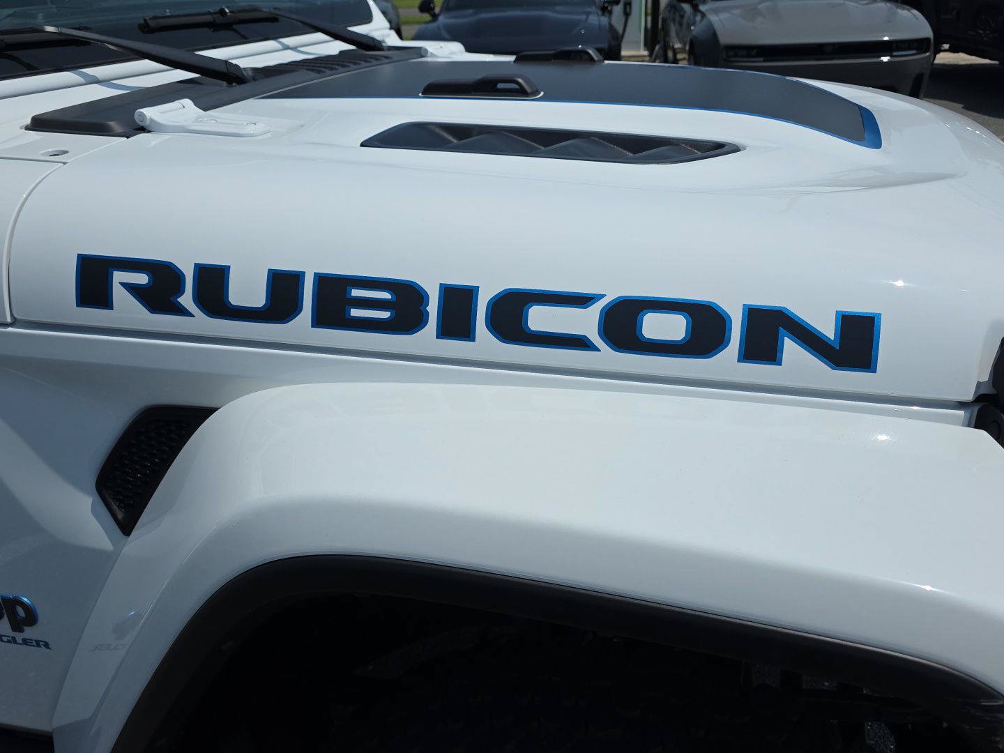 Used 2024 Jeep Wrangler Unlimited Rubicon 4xe AWD/4WD image 6
