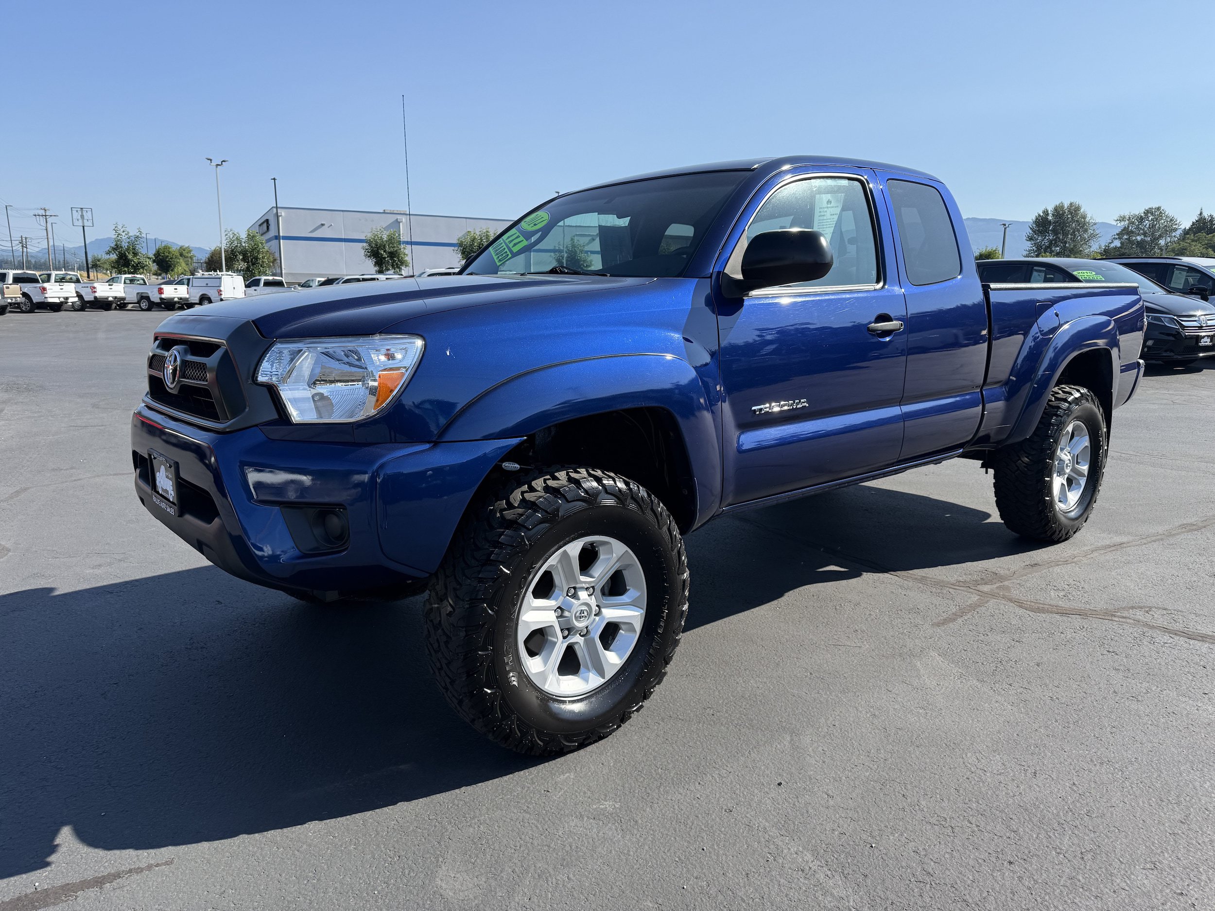 Used 2014 Toyota Tacoma 4x4 Access Cab w/ SR5 Package