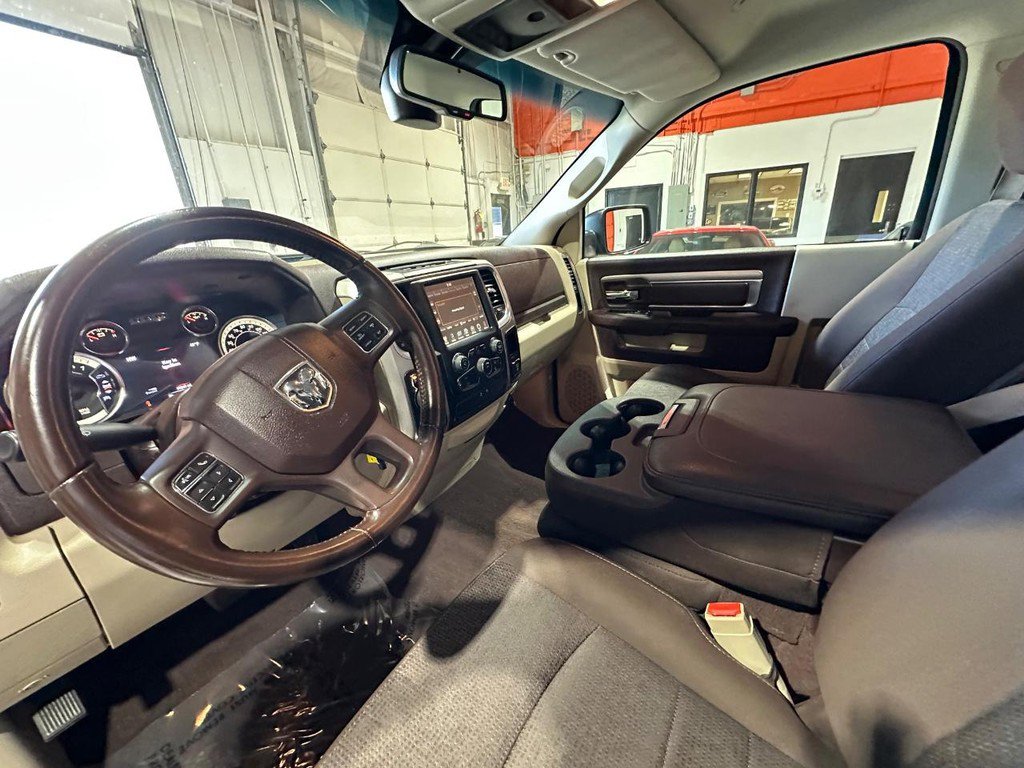 Used 2017 RAM 1500 Big Horn RWD image 11