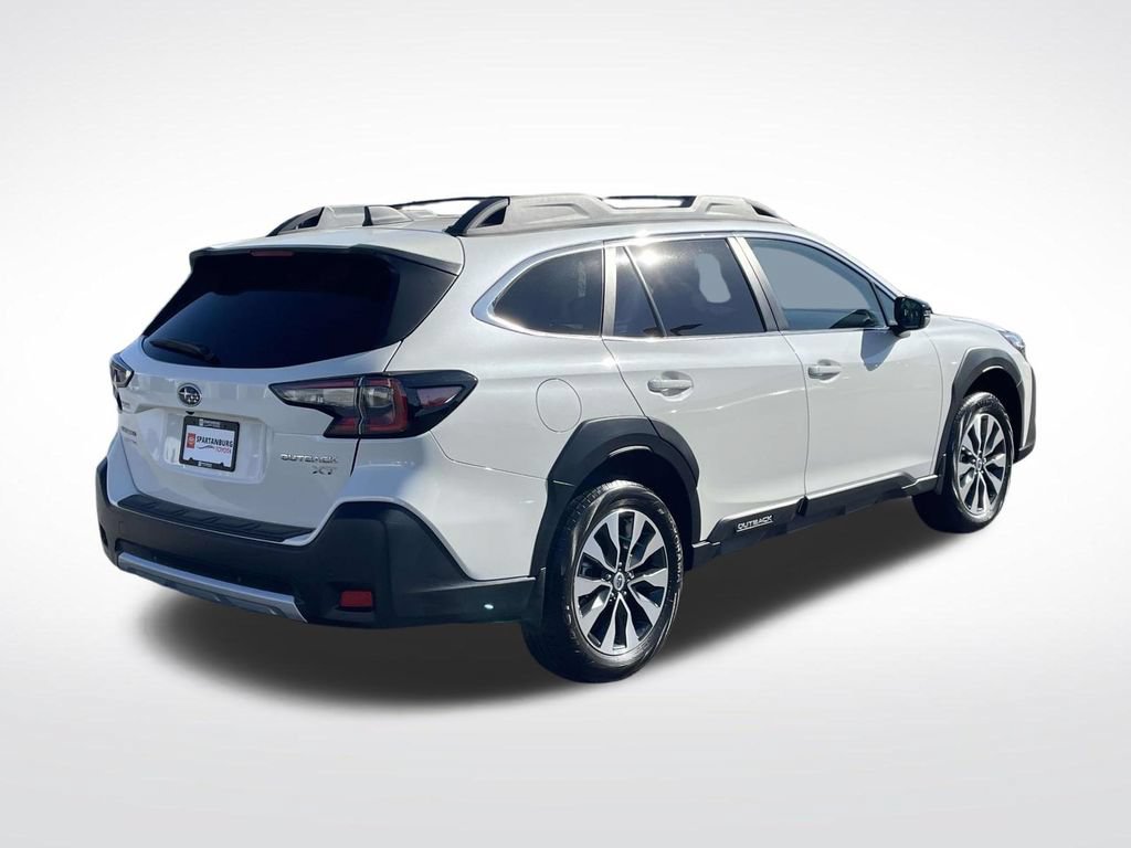 Used 2024 Subaru Outback Limited XT AWD/4WD image 7