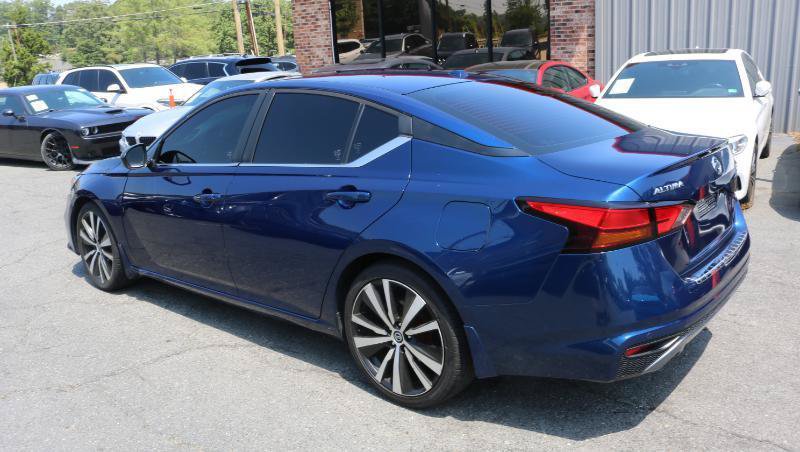 Used 2020 Nissan Altima 2.5 SR FWD image 5
