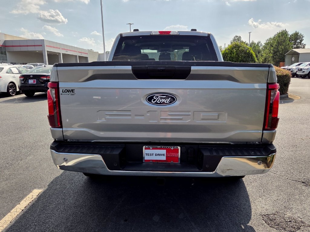 Used 2025 Ford F150 XLT w/ Equipment Group 301A Standard AWD/4WD image 10