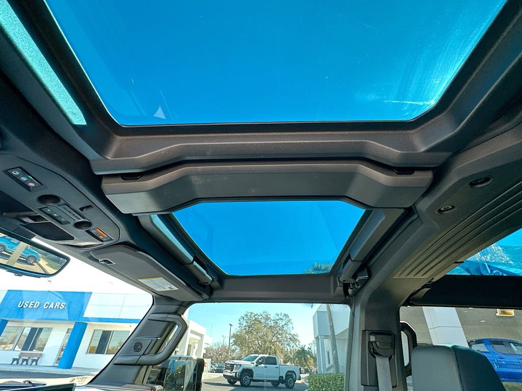 Certified 2024 GMC Hummer EV 3X image 23