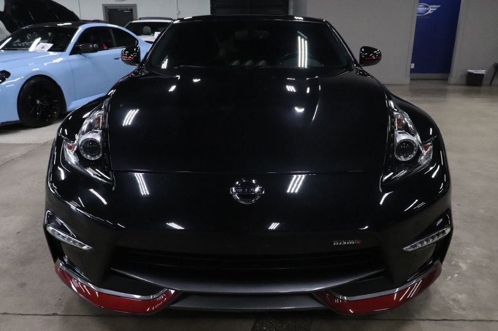 Used 2020 Nissan 370Z NISMO image 8