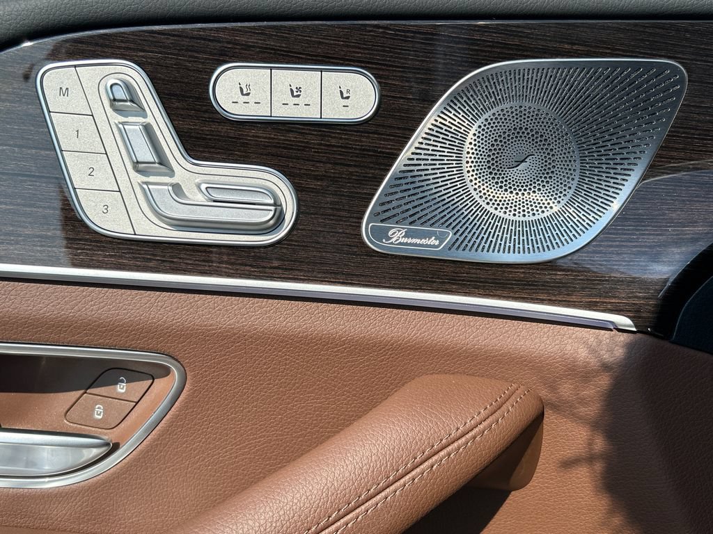 New 2026 Mercedes-Benz GLS 450 4MATIC image 11