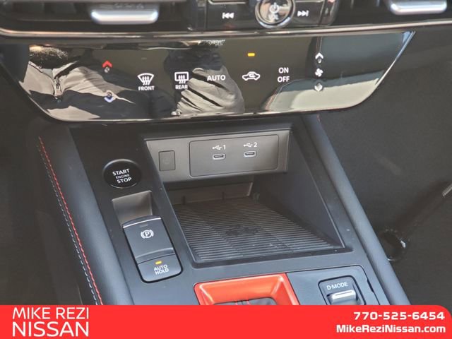 New 2026 Nissan Kicks SR FWD image 16