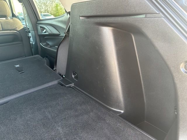 Used 2025 Chevrolet TrailBlazer LT AWD/4WD image 56