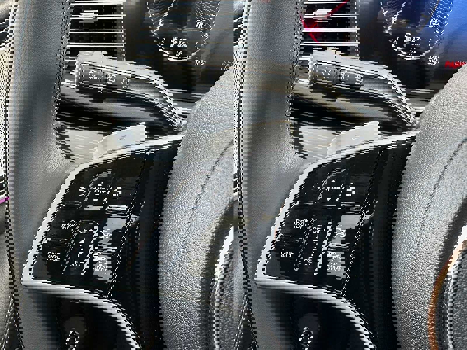 Used 2026 Mercedes-Benz GLS 580 4MATIC image 40