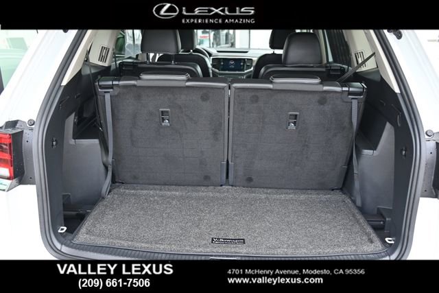 Used 2021 Volkswagen Atlas SEL Premium image 12
