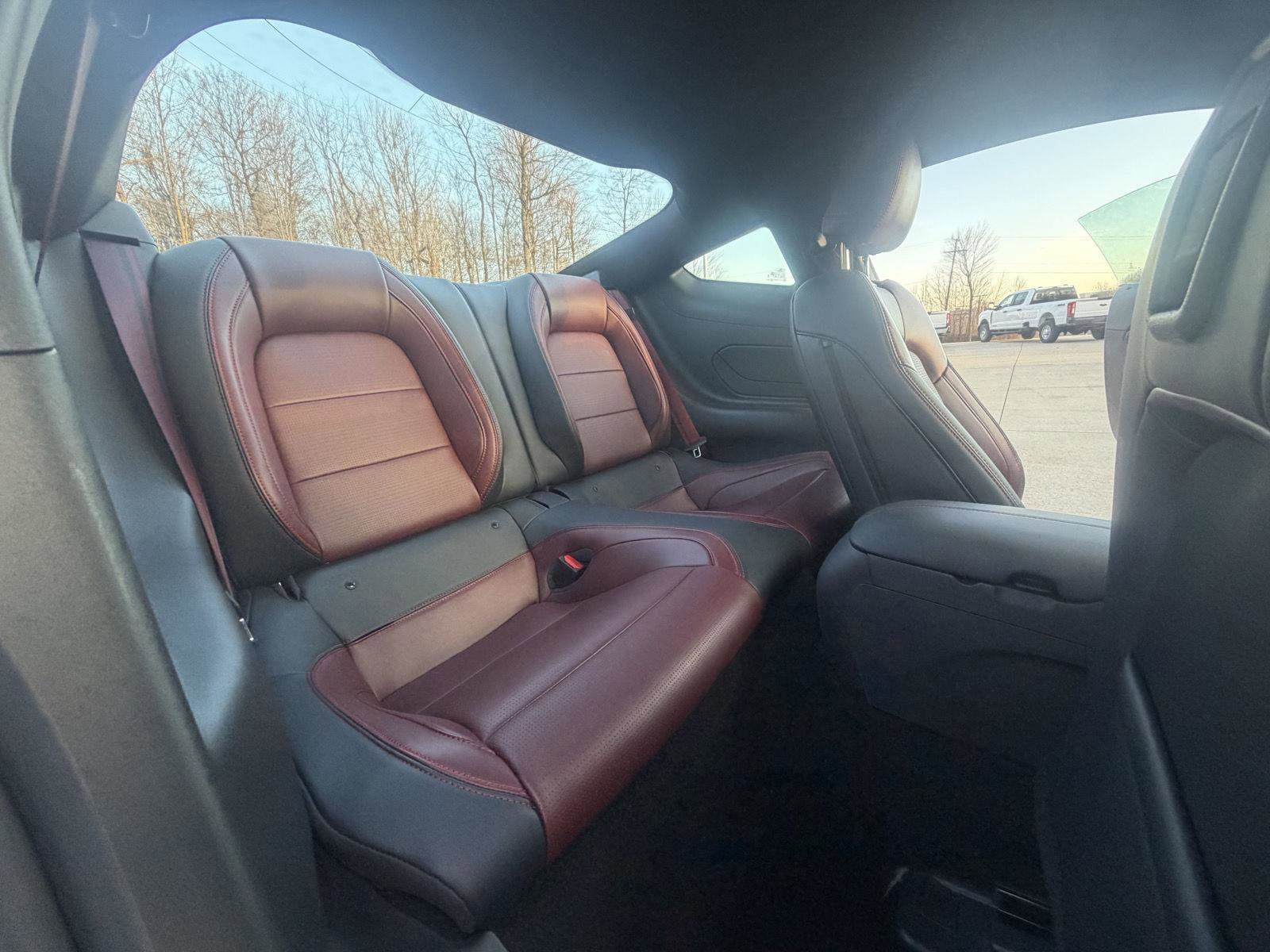 Used 2025 Ford Mustang Premium image 24