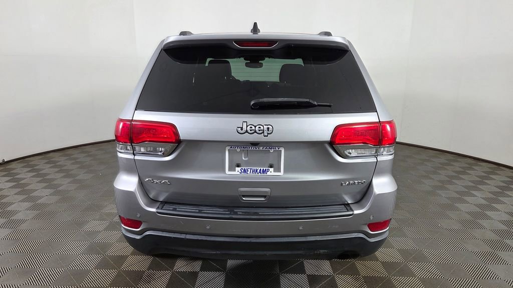 Used 2017 Jeep Grand Cherokee Laredo w/ Quick Order Package 23E AWD/4WD image 7