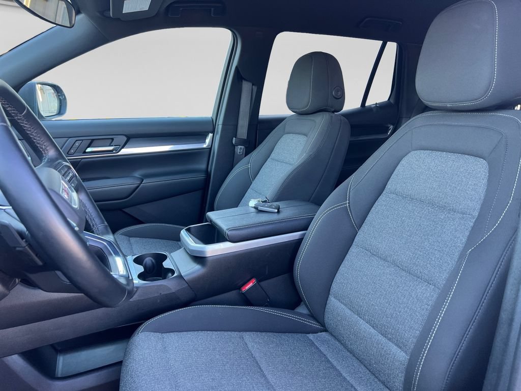 Used 2026 GMC Terrain Elevation AWD/4WD image 23