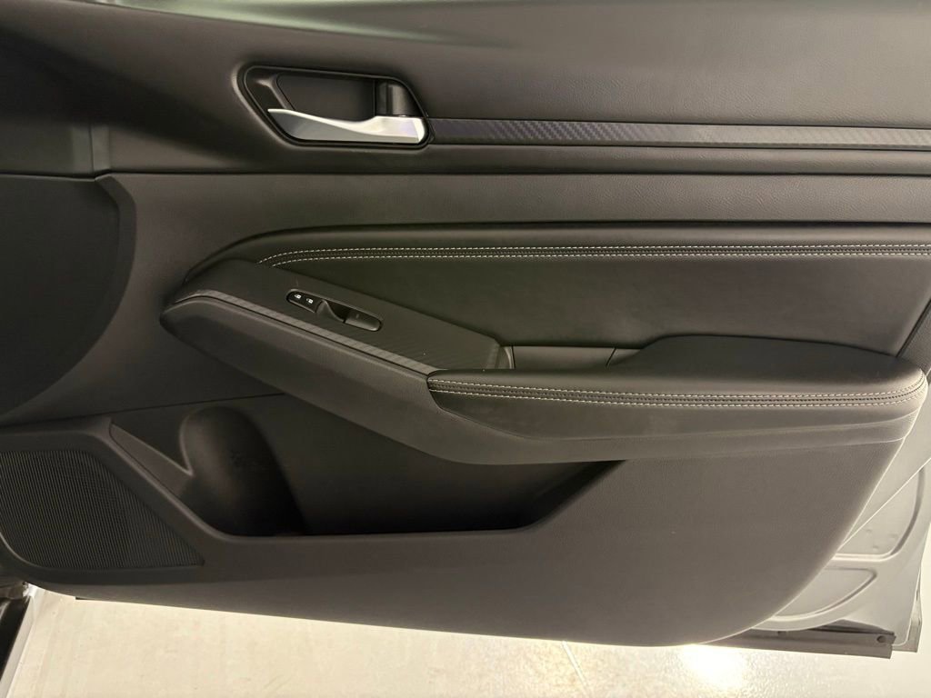 Used 2019 Nissan Altima 2.5 S image 38