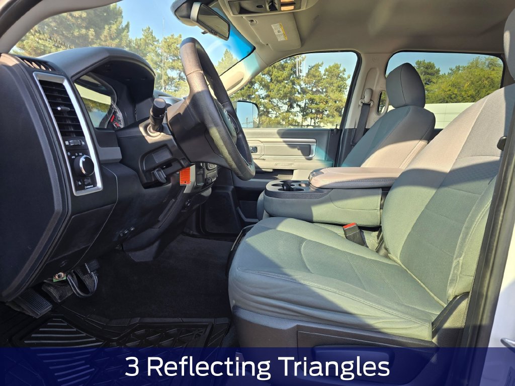 Used 2017 RAM 2500 SLT AWD/4WD image 11