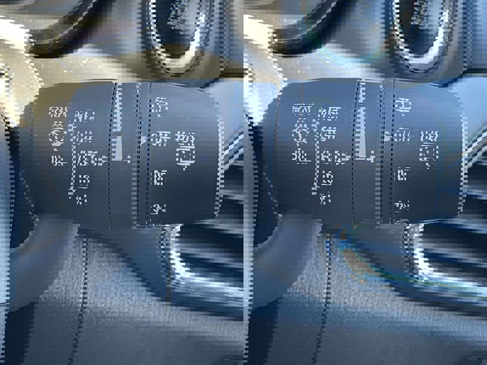 Used 2023 MAZDA CX-9 Touring image 15