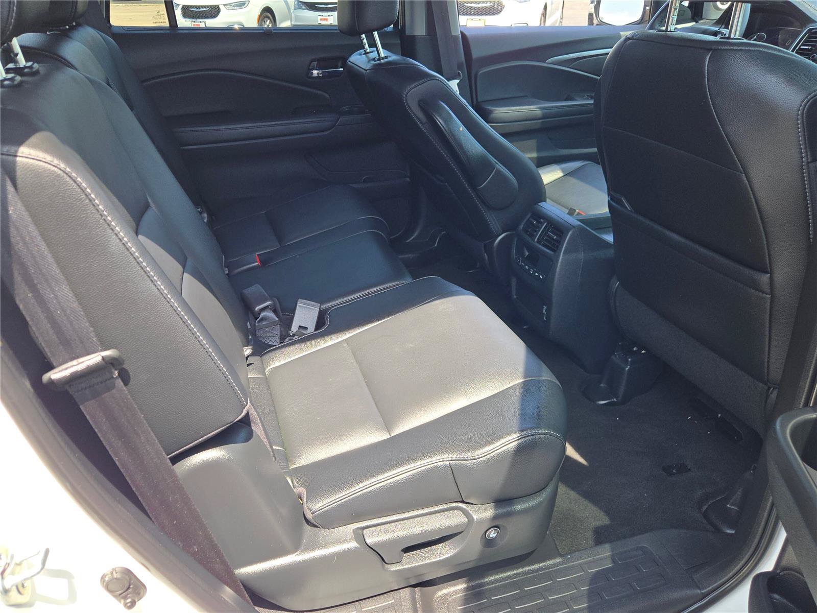 Used 2022 Honda Pilot Special Edition image 19