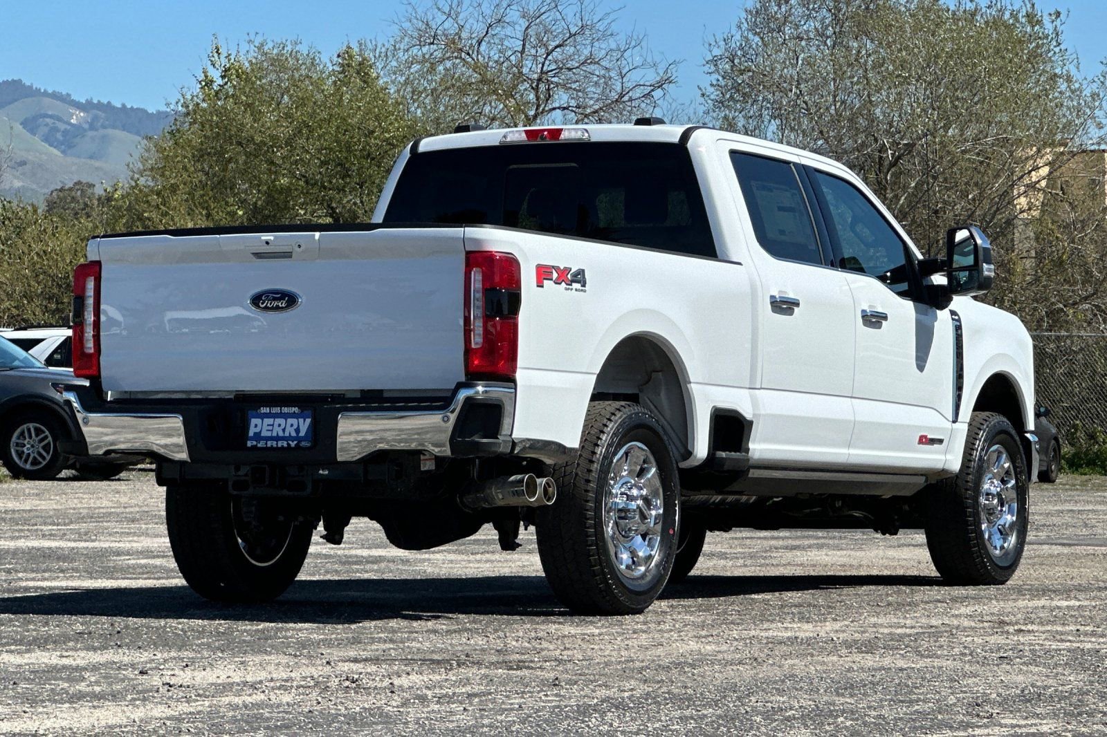 New 2026 Ford F250 Lariat w/ Lariat Ultimate Package AWD/4WD image 3