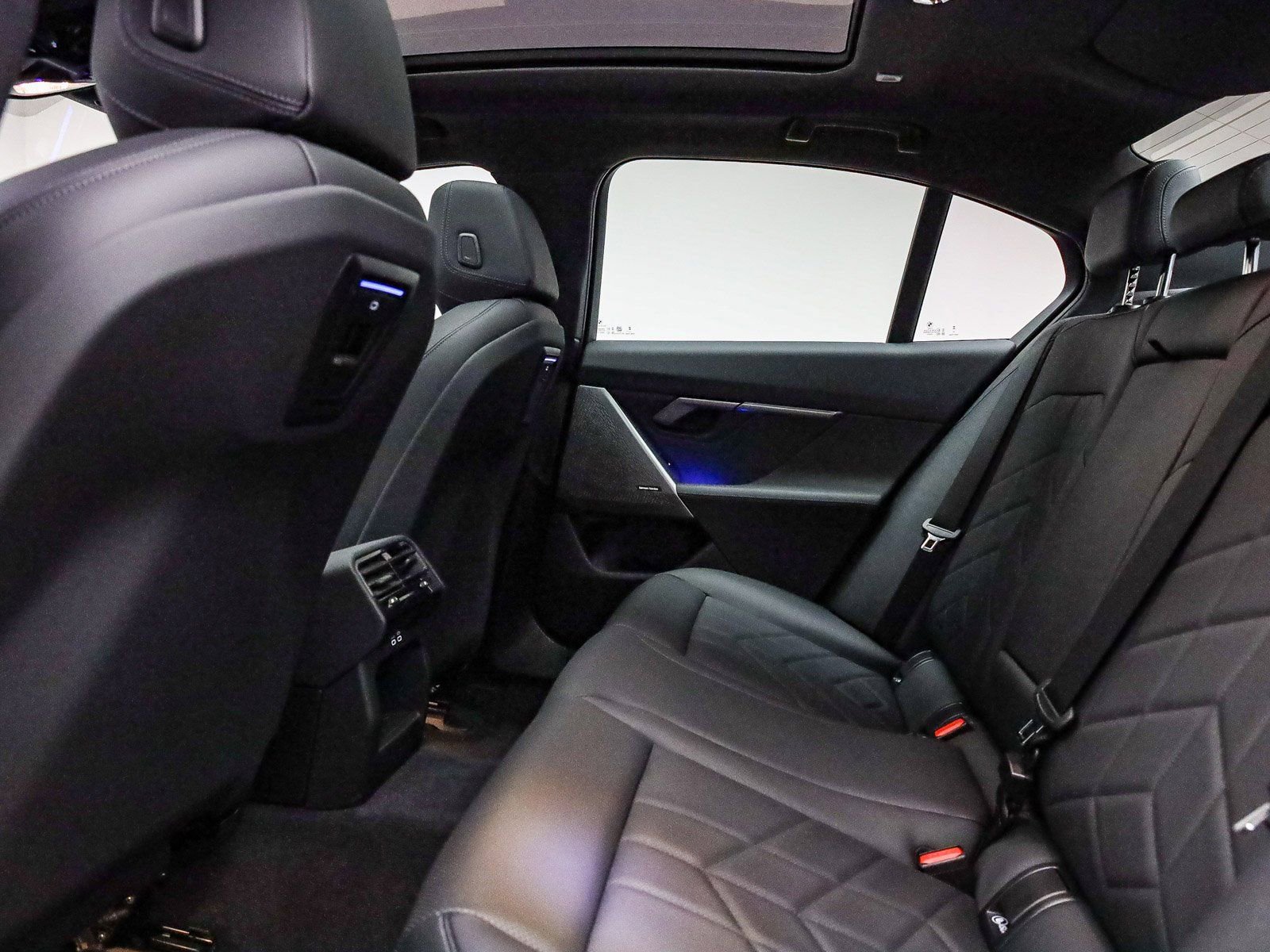 Used 2025 BMW 530i image 20