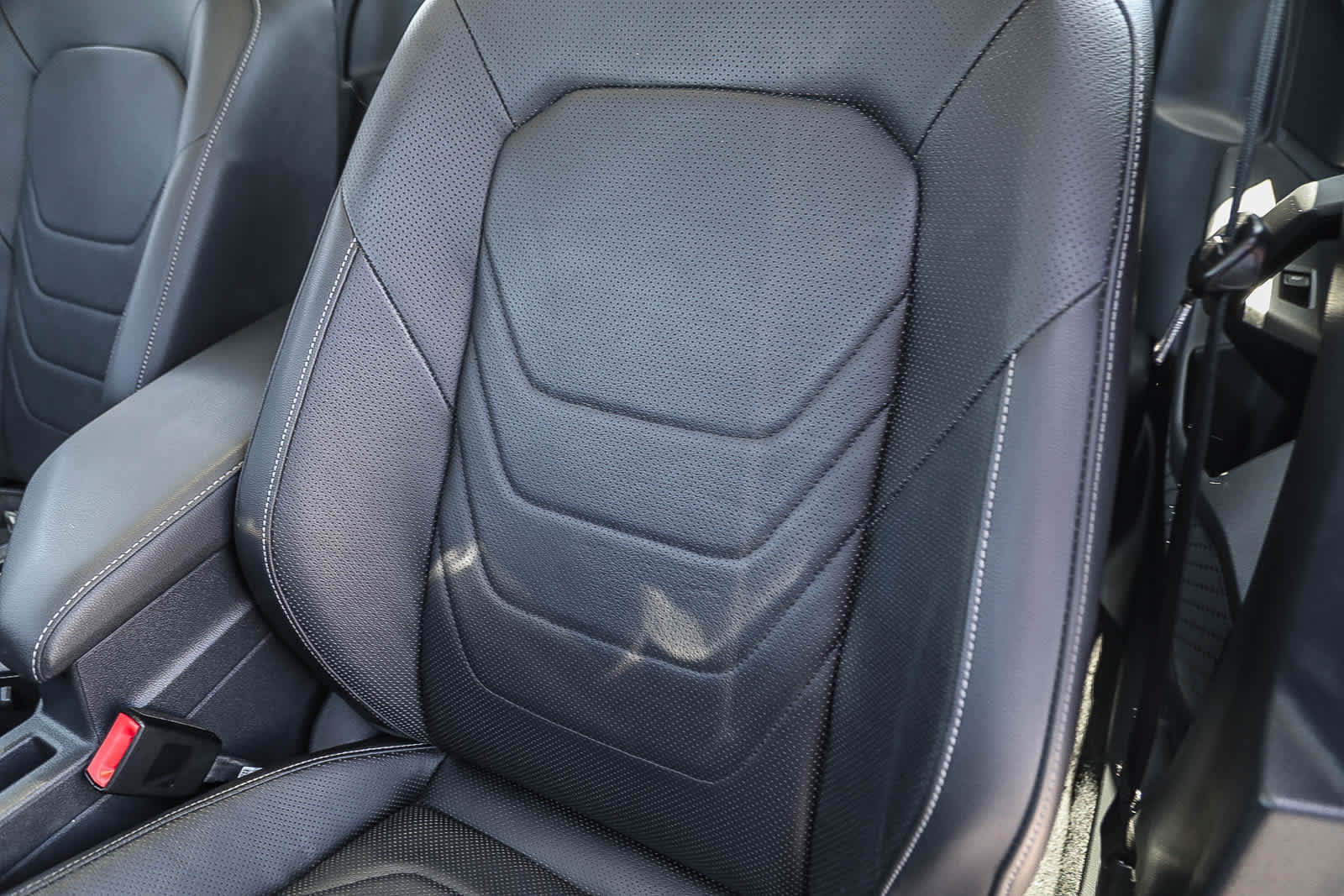 Used 2019 Volkswagen Jetta SEL Premium FWD image 23