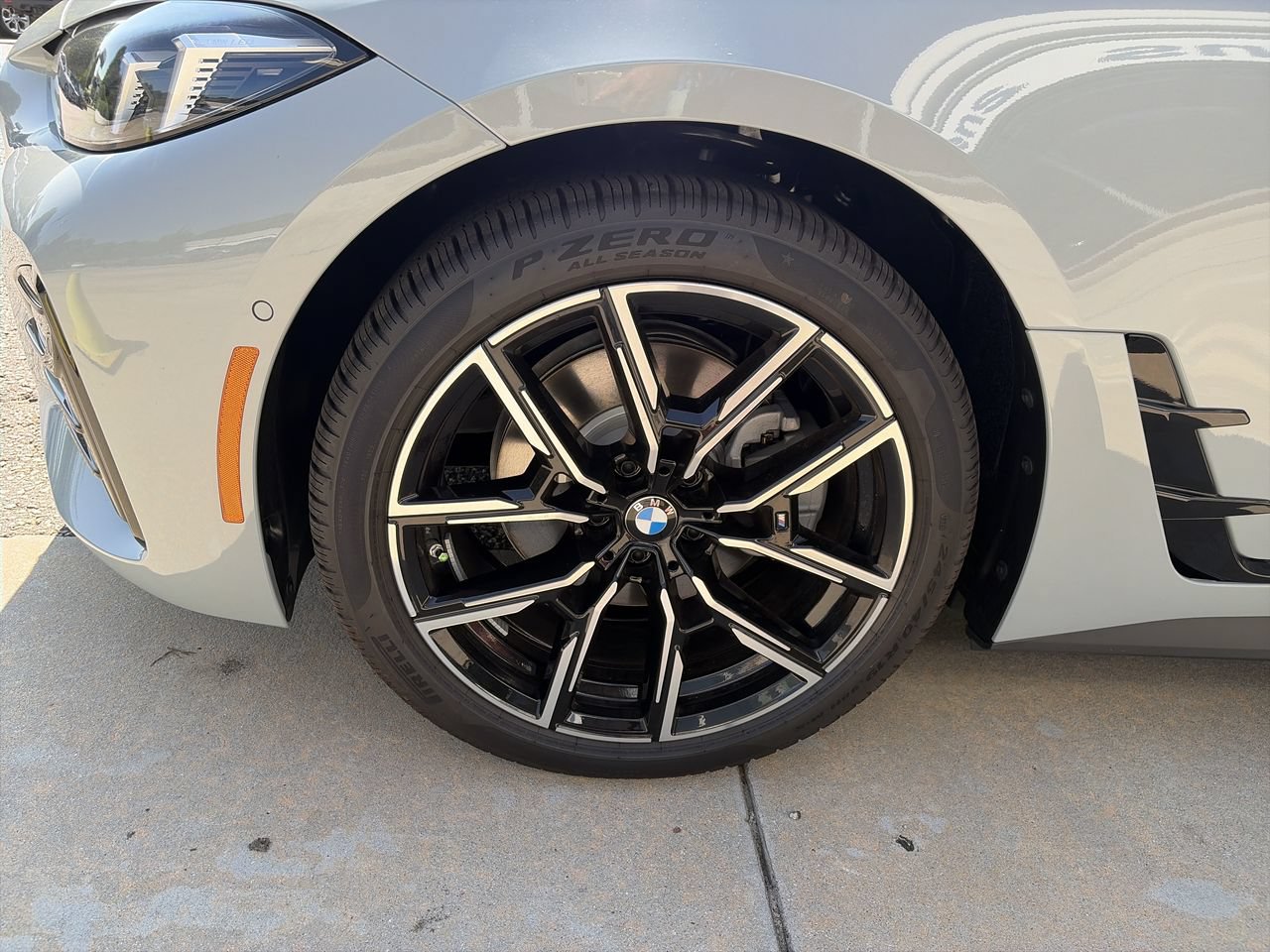 Used 2026 BMW i4 eDrive40 w/ M Sport Package RWD image 13