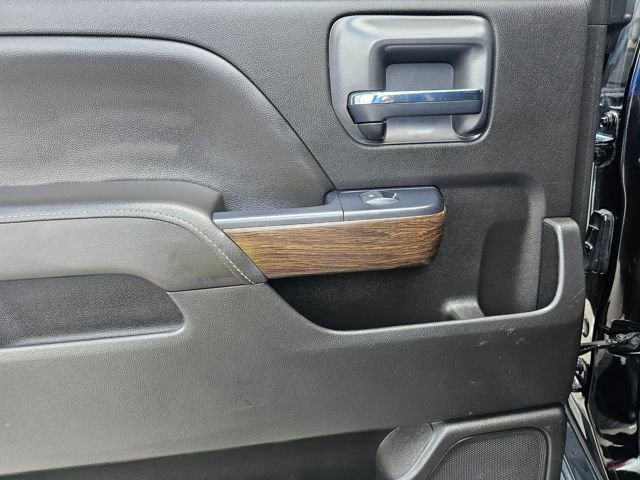 Used 2018 GMC Sierra 3500 Denali w/ Duramax Plus Package image 25