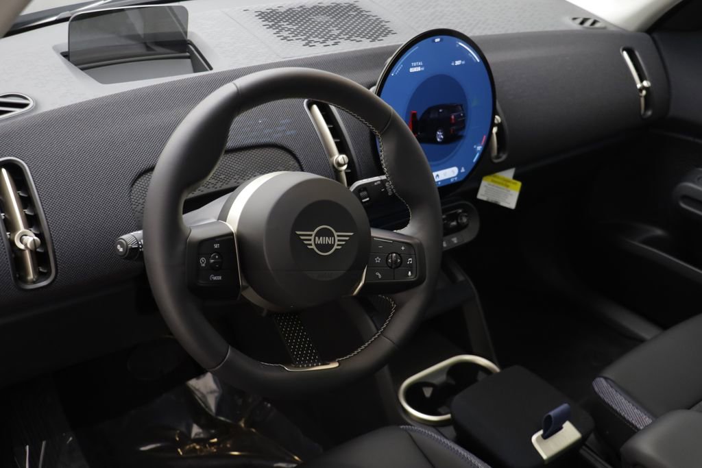 Used 2025 MINI Cooper Countryman SE AWD/4WD image 6