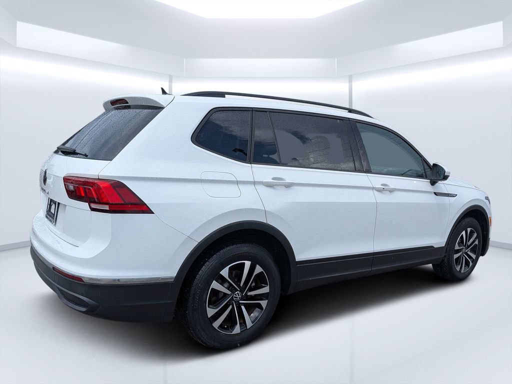 Used 2024 Volkswagen Tiguan S FWD image 3