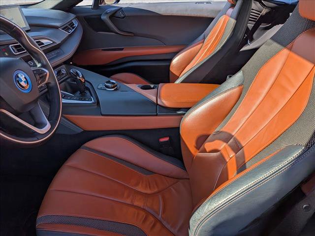 Used 2019 BMW i8 image 13