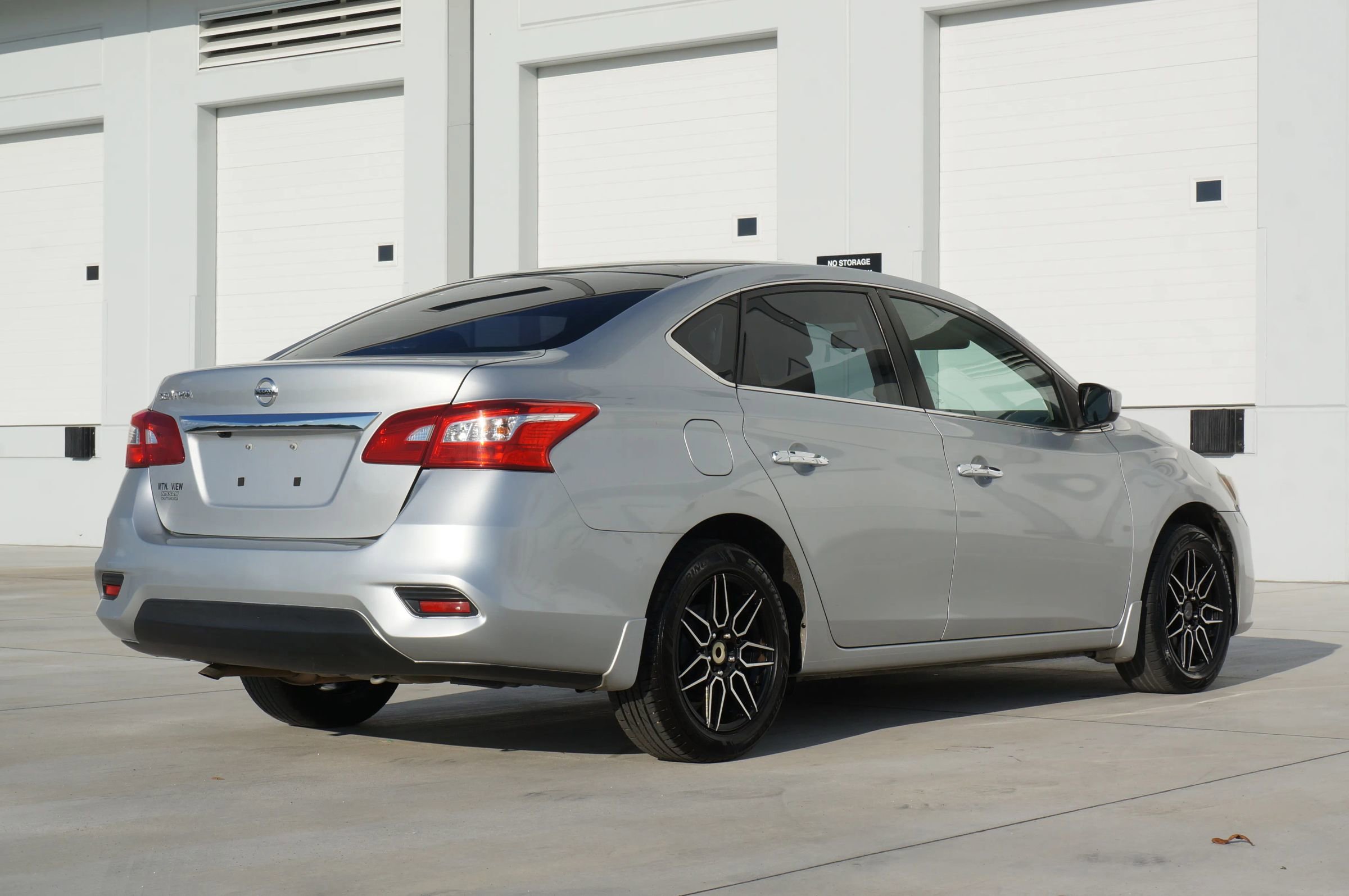Used 2019 Nissan Sentra S image 13
