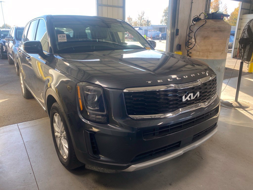 Used 2022 Kia Telluride LX