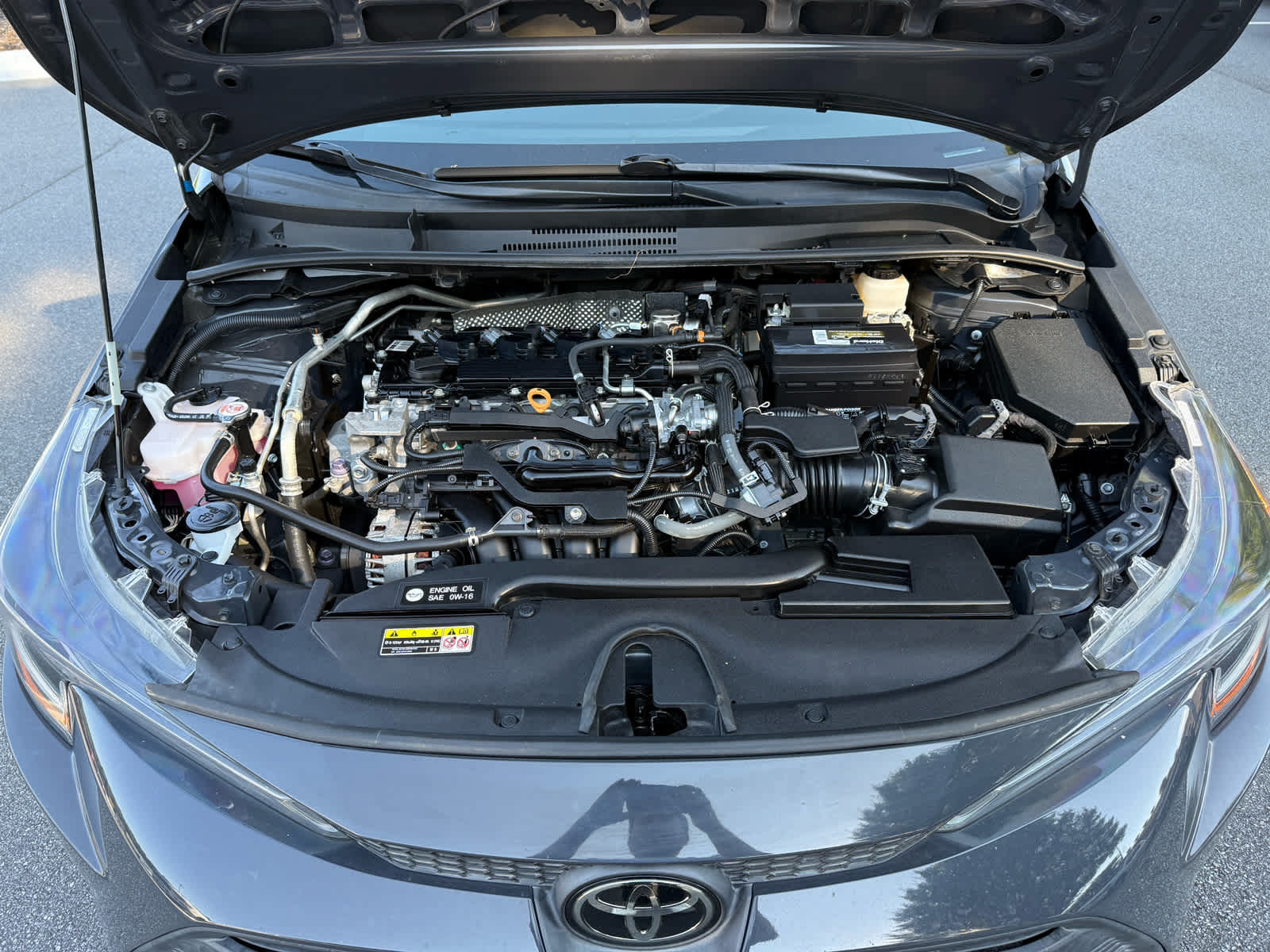 Used 2023 Toyota Corolla LE FWD image 28