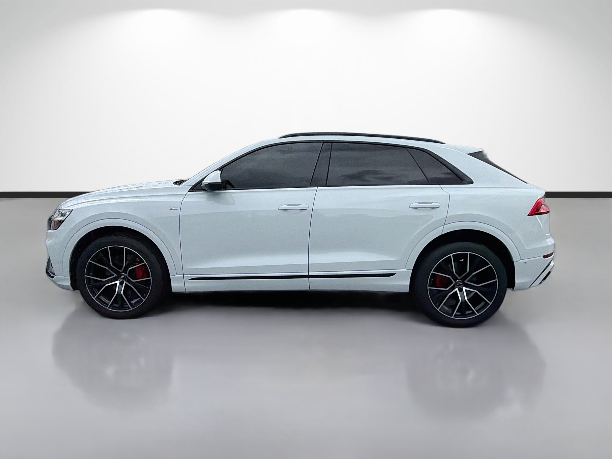 Used 2021 Audi Q8 Premium Plus w/ Premium Plus Package AWD/4WD image 6